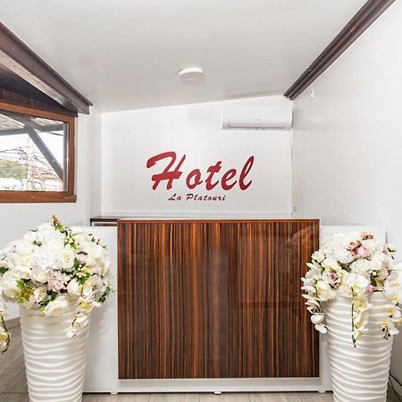 Hotel La Platouri Voluntari Esterno foto